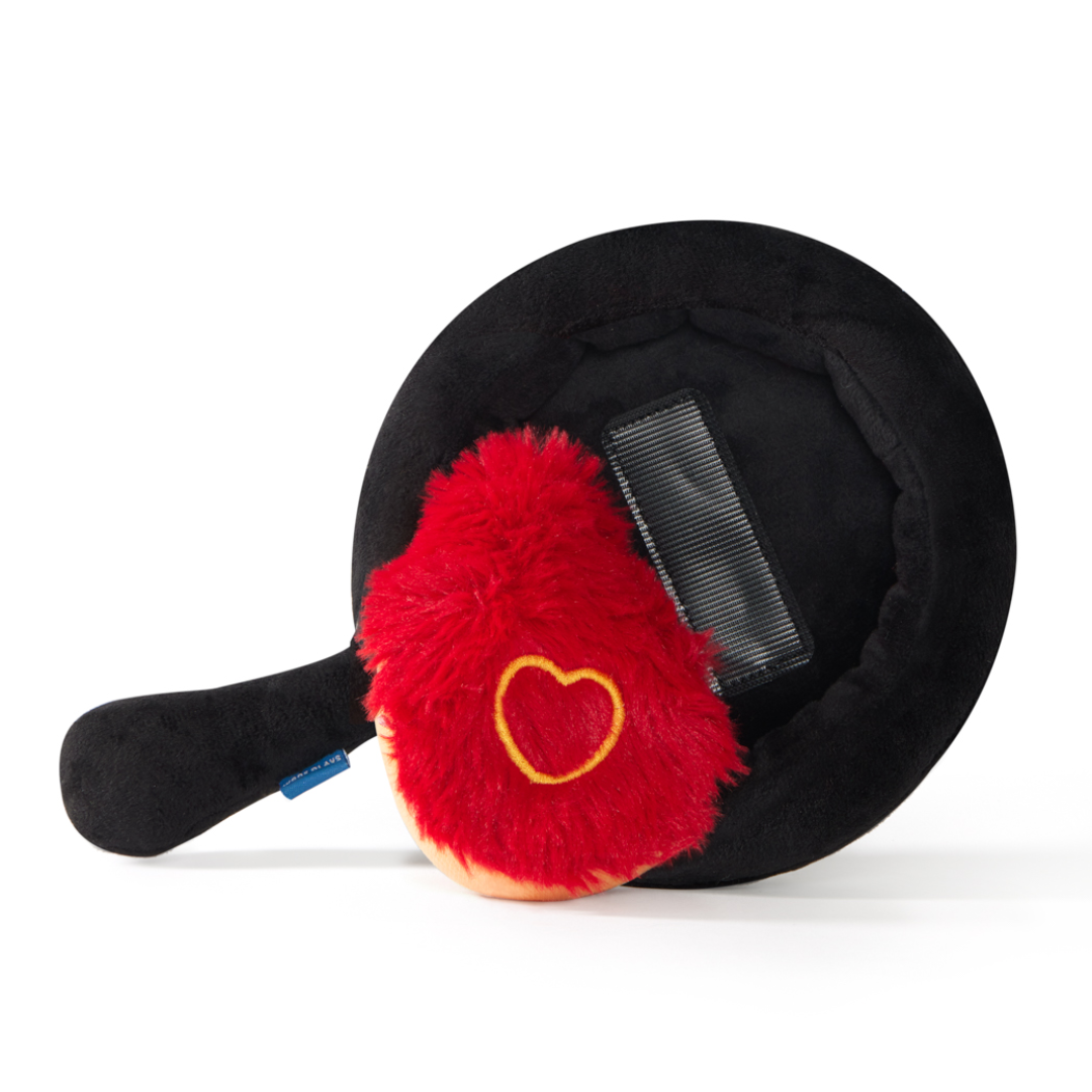 Woof Plays - Sticky Pan